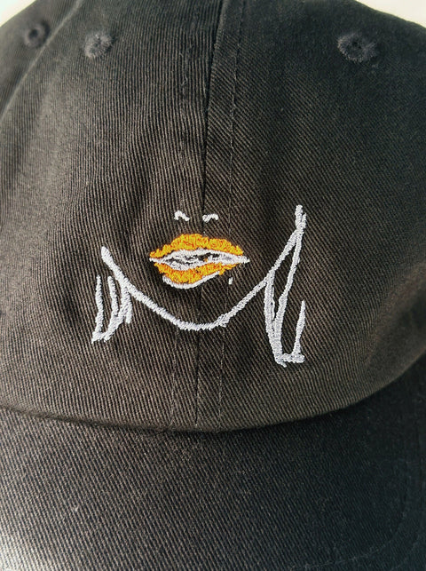 itabamoe '' Lips '' CAP